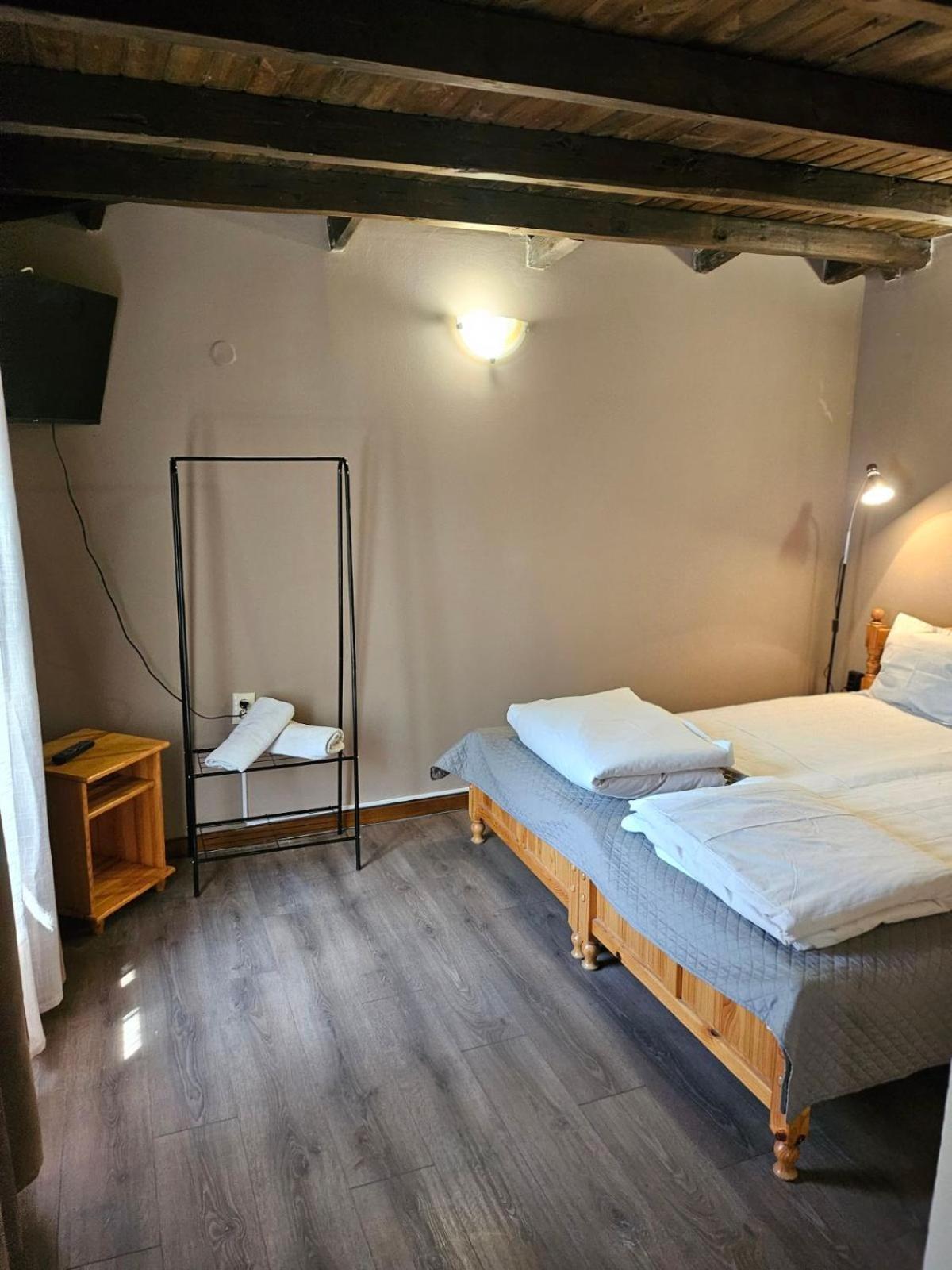 Orehite-Family Hotel ,Food & Pool Bozhichen Extérieur photo